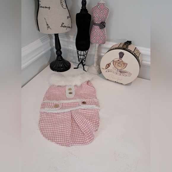 5 Piece Dog Clothes Set Size XS/S NWT & NWOT - Picture 14 of 16